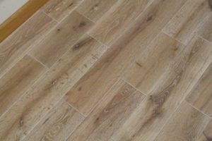 parquet chene massif cérusé blanc