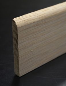 Plinthe chene massif - 9 x 68 mm - Arrondie