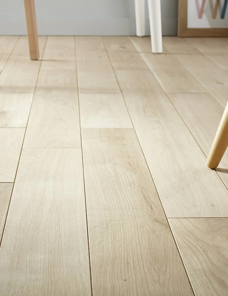 Parquet Chene Massif Brut Easiklip Prix Fabricant Pose Facile Et Rapide Parquet Chene Massif Brut Easiklip Prix Fabricant Pose Facile Et Rapide