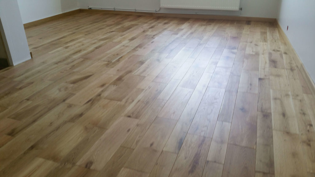 parquet a la francaise en chene massif