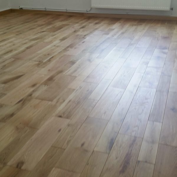 parquet a la francaise en chene massif