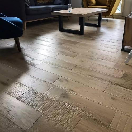 Parquet Chêne Massif Brut de sciage, en métropole Lilloise