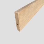plinthe chene massif bord carre
