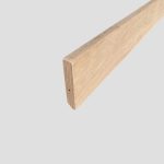 plinthe chene massif bord carre